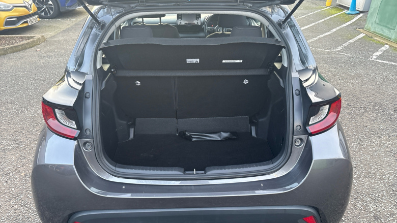 Toyota Yaris 1.5 Hybrid Icon 5dr CVT Hybrid Hatchback